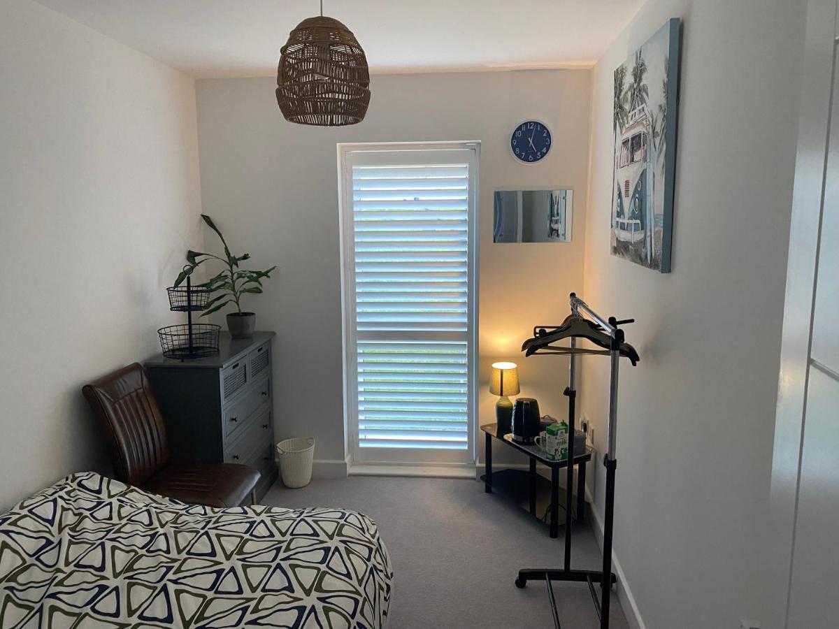 Small Double Room To Rent Ньюхейвен Экстерьер фото